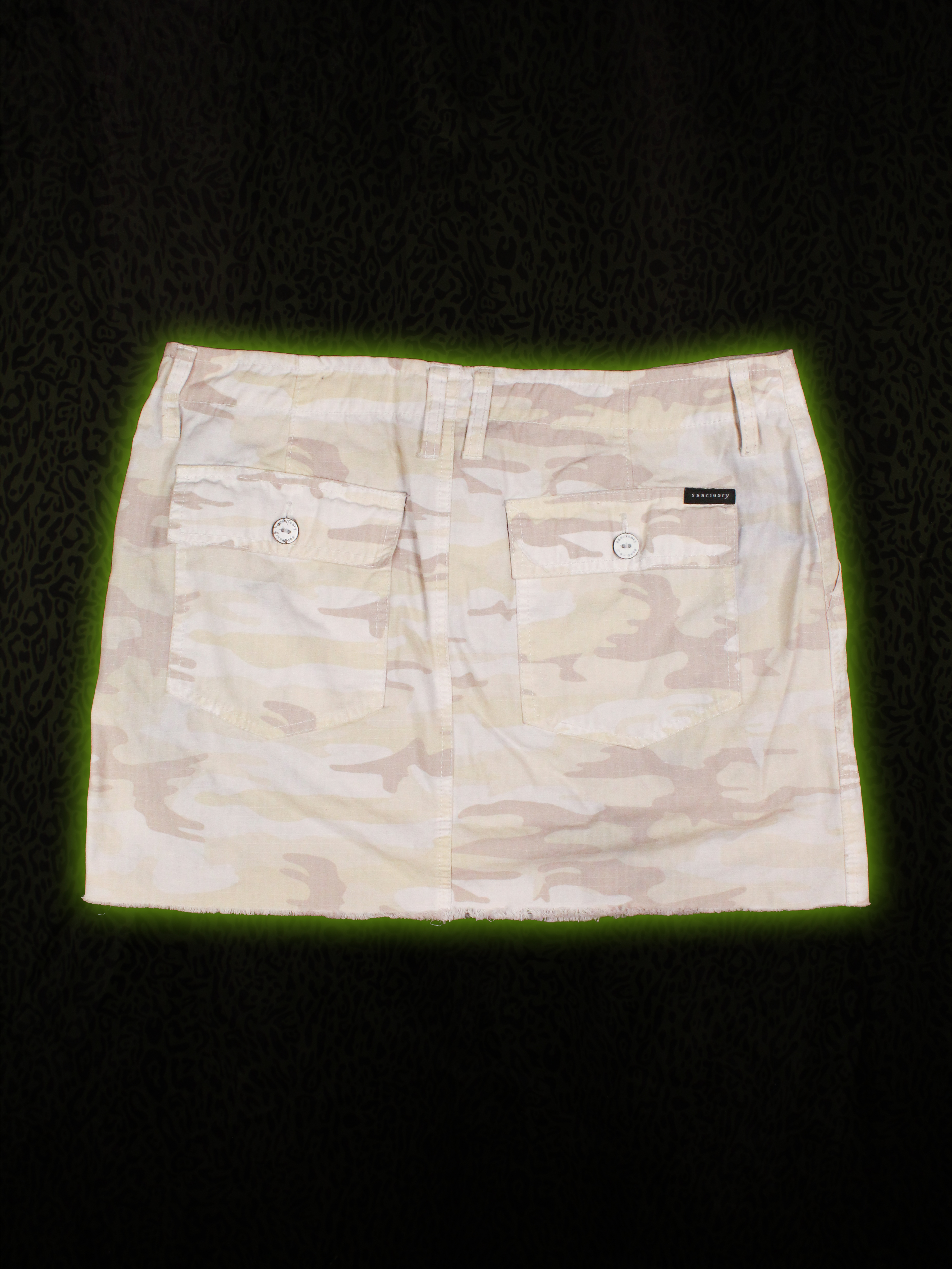 Skirt Back
