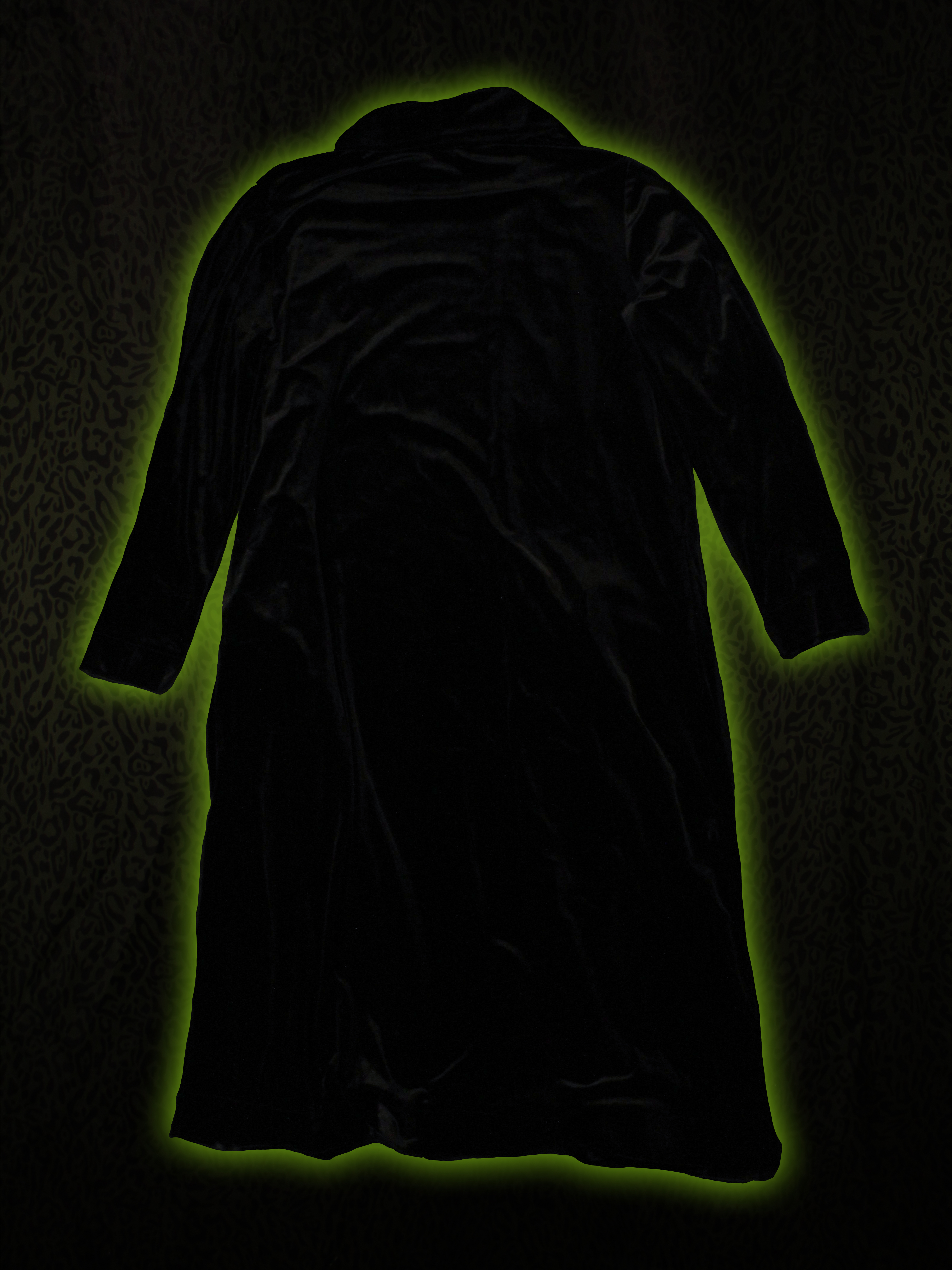 Robe Back