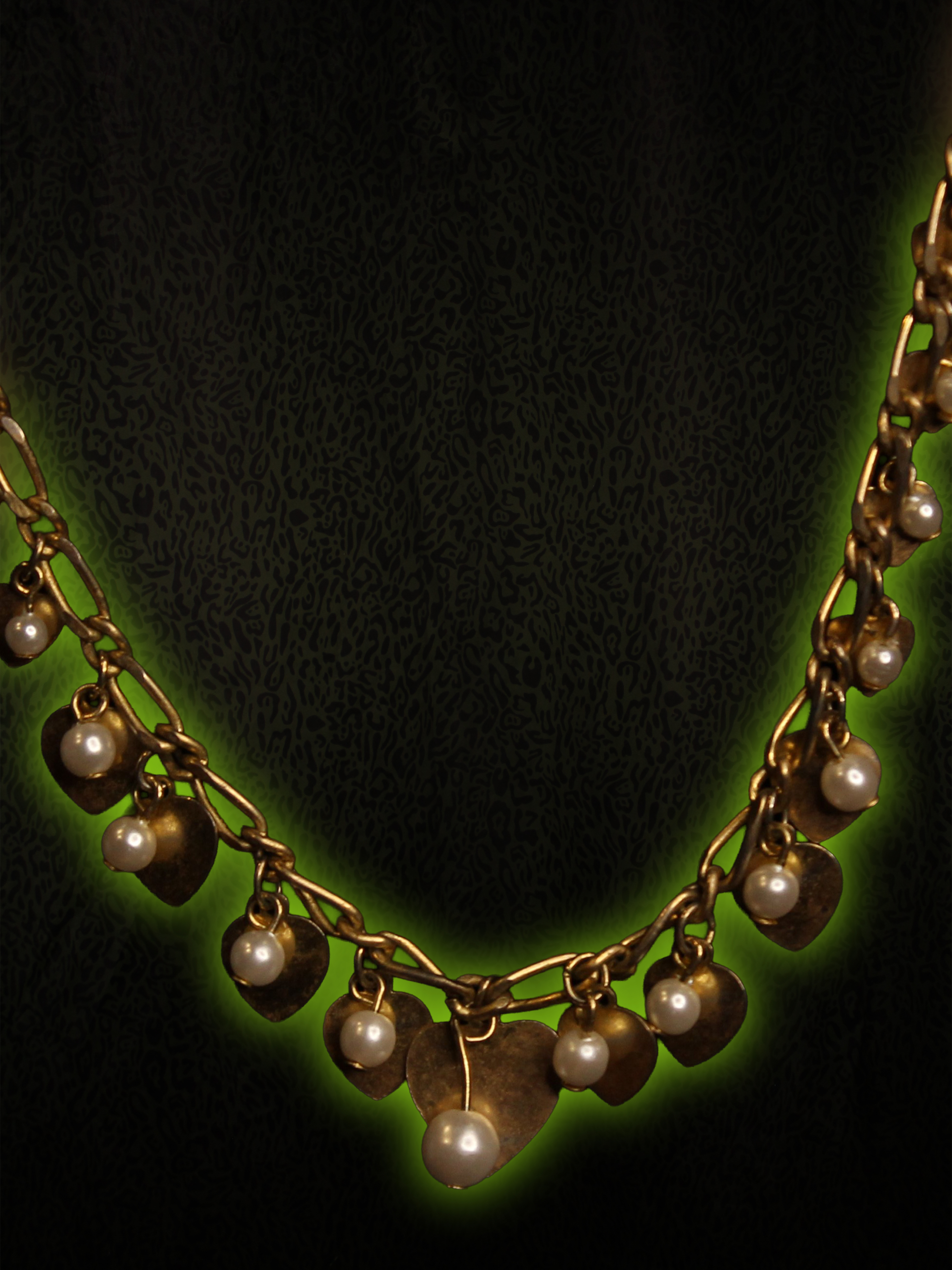Necklace Side